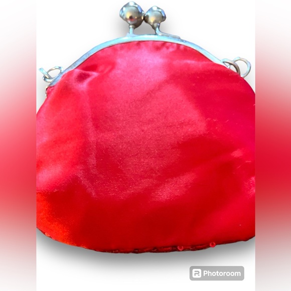 Mini Red Harajuku Purse - Picture 2 of 4